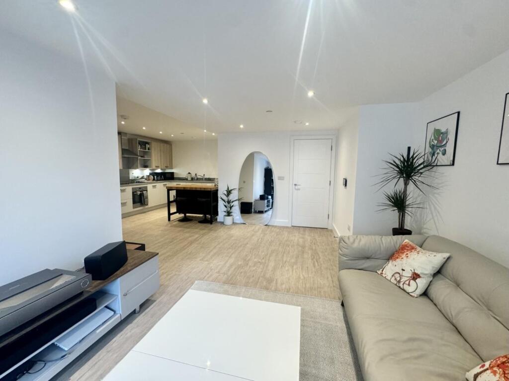 LOUNGE-KITCHEN 2.jpg