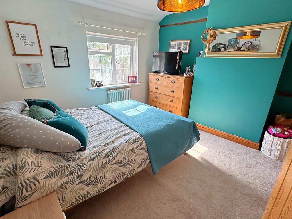 bed 1