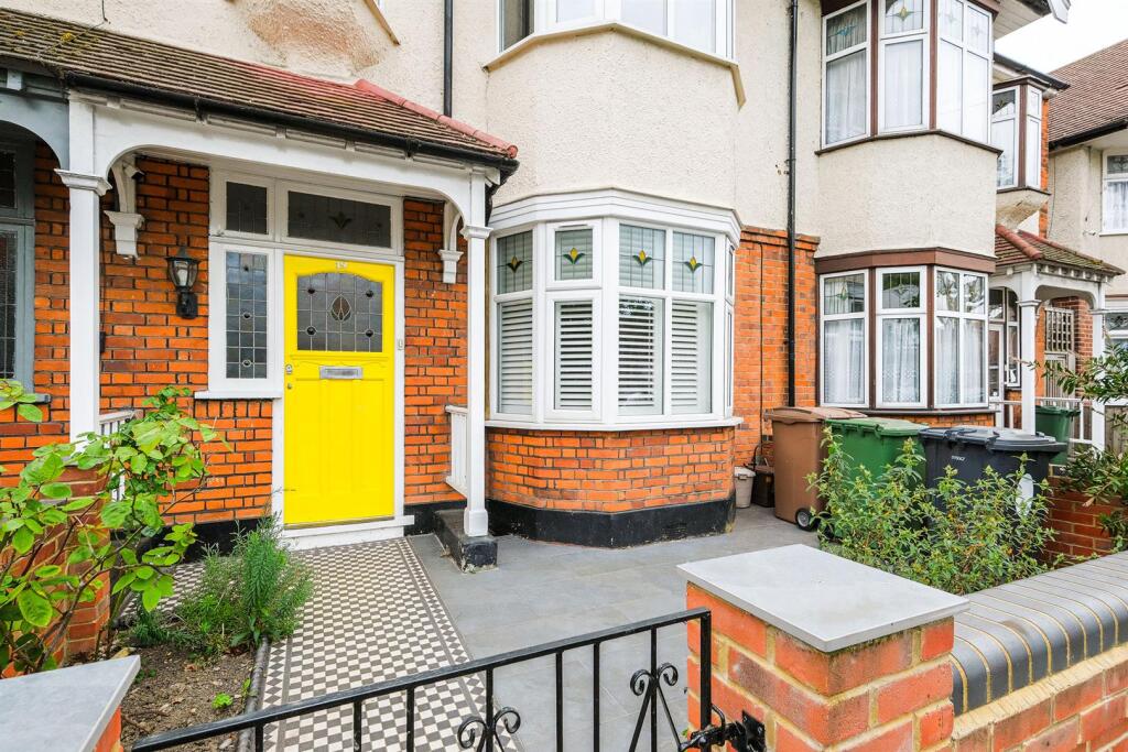 19 Crawley Road-37_web.jpg