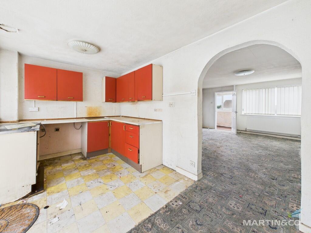 CAM03111G0-PR0392...