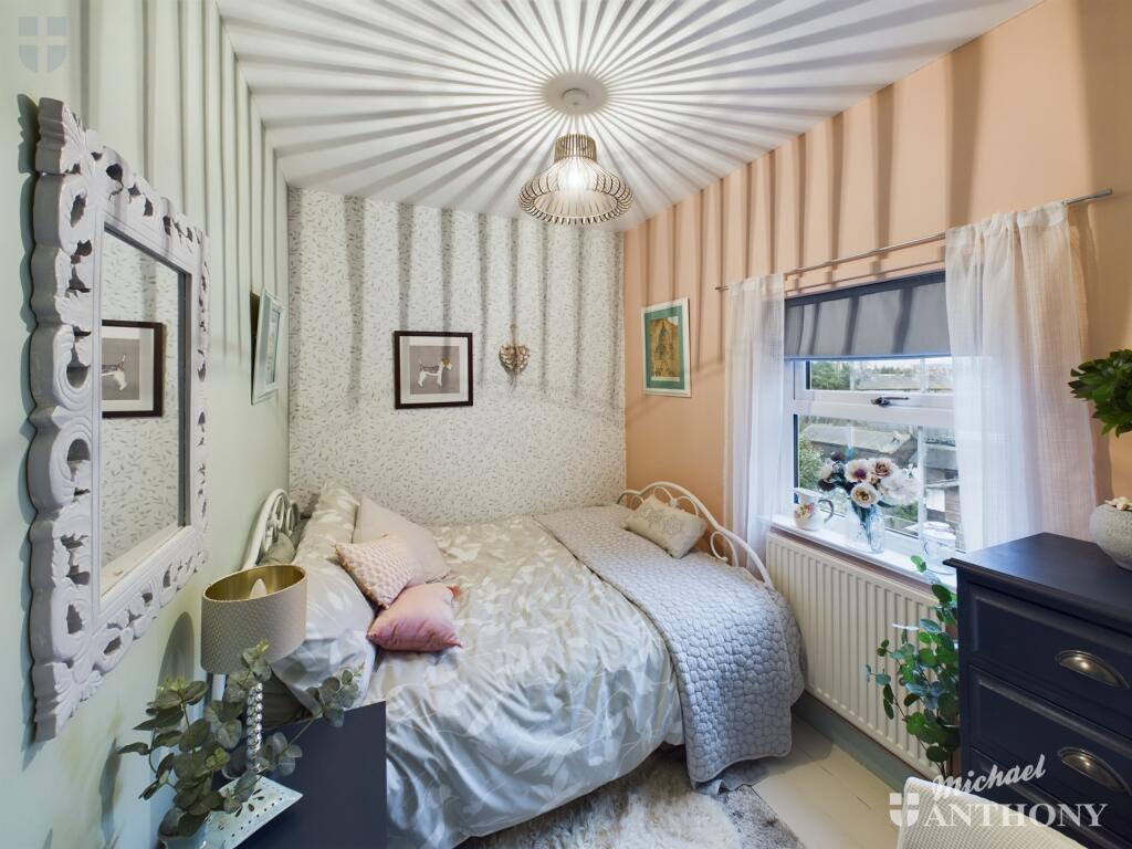 CAM03852G0-PR0178-STILL007