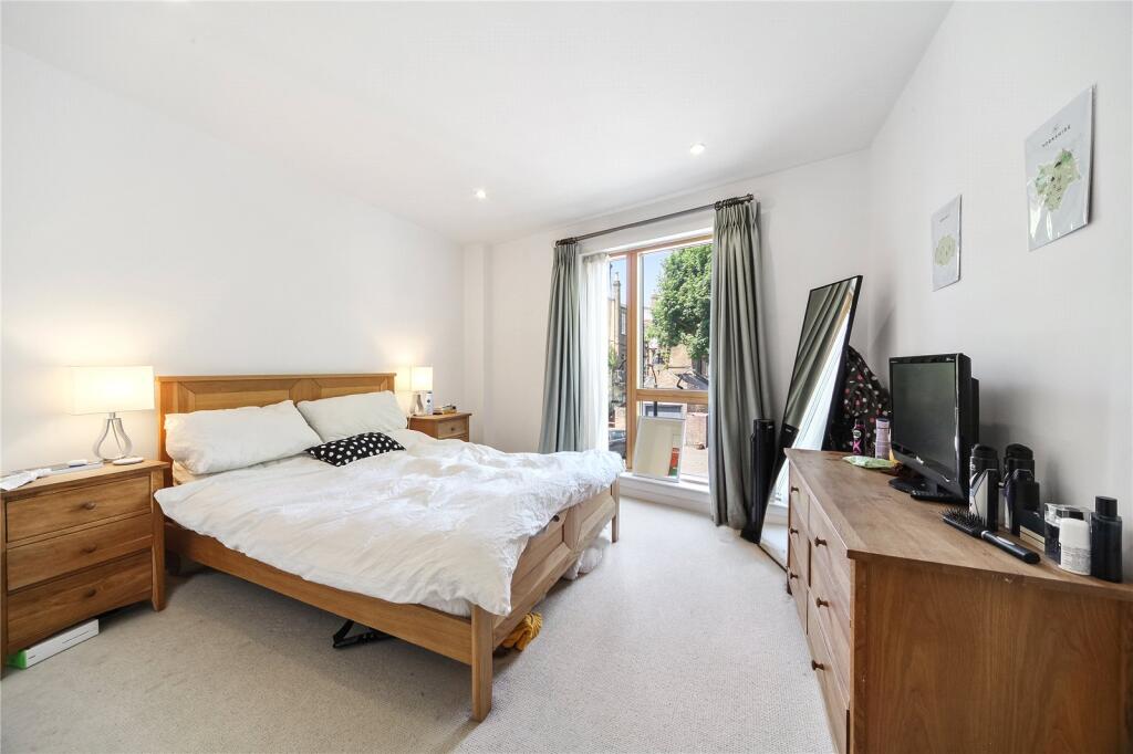 property in Wingate Square, 
Clapham, SW4