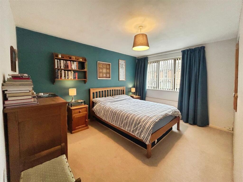 1bb6fb8e-B-4690-9C49-7143674511C3-1542-0000010A503