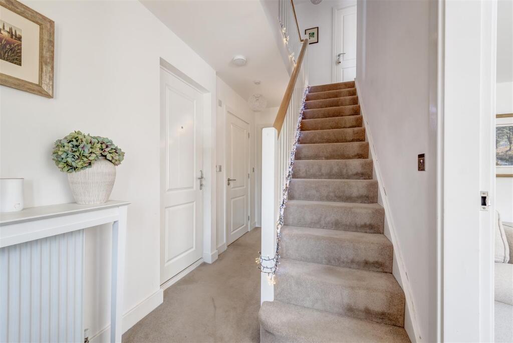 4RockinghamAvenue(Interior)-16.jpg