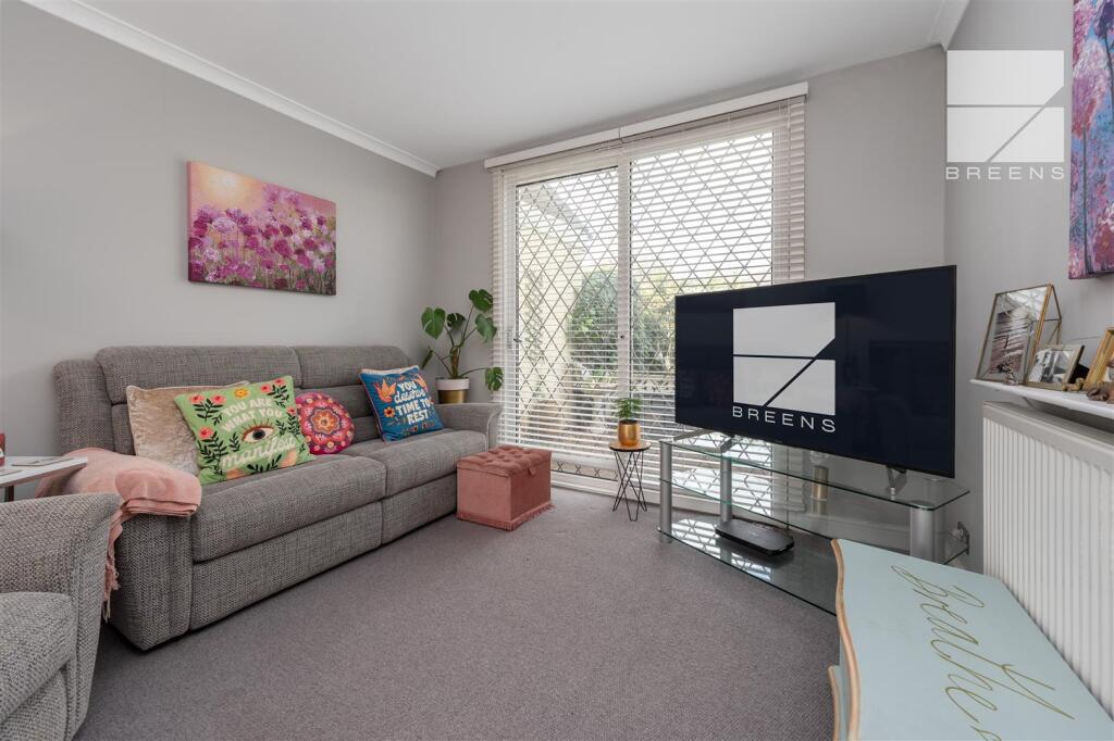 11 Dale View Gardens_0010.jpg