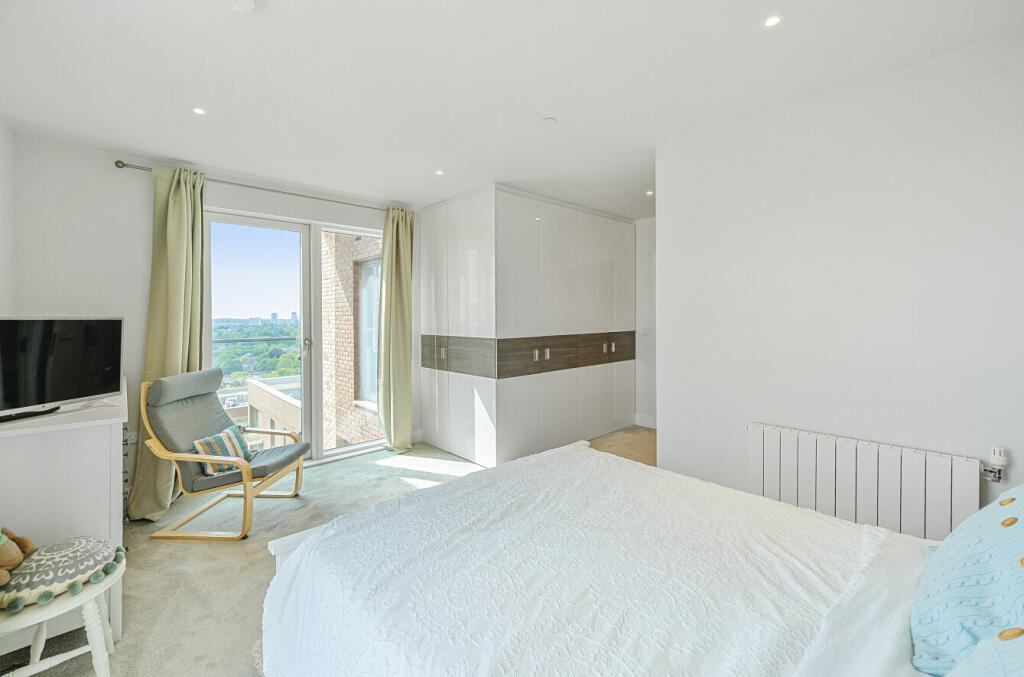 9-681cd694e14eb-1...