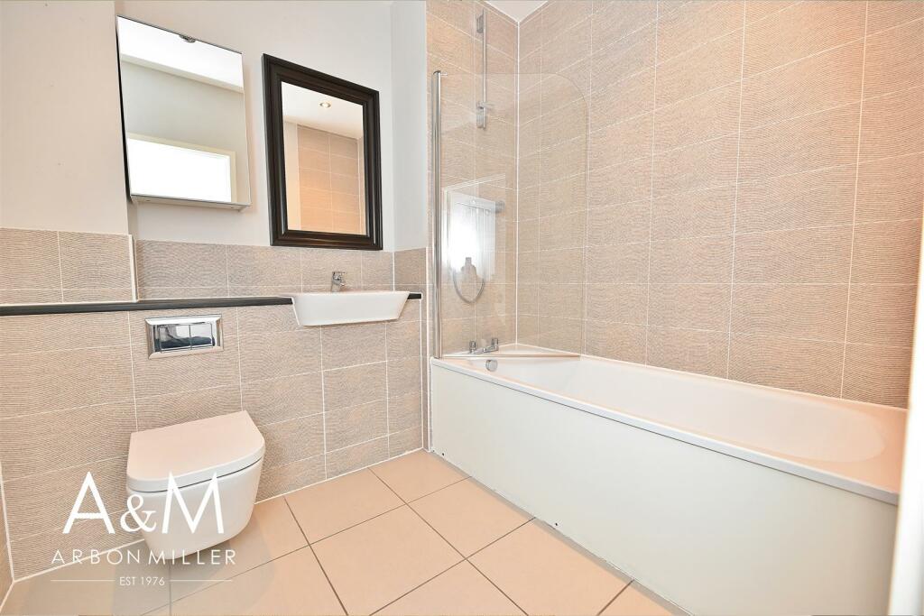 Family Bathrom