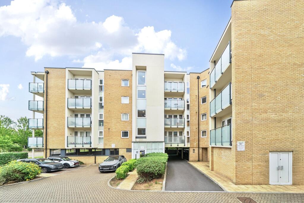 1304224-18-684864...