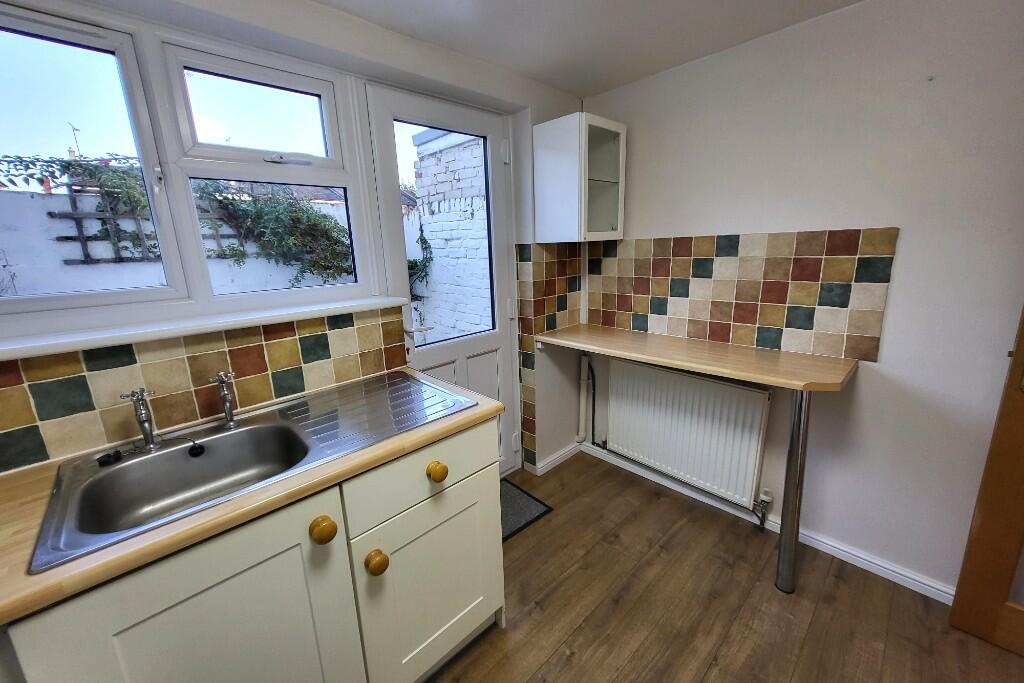 Kitchen (3) 