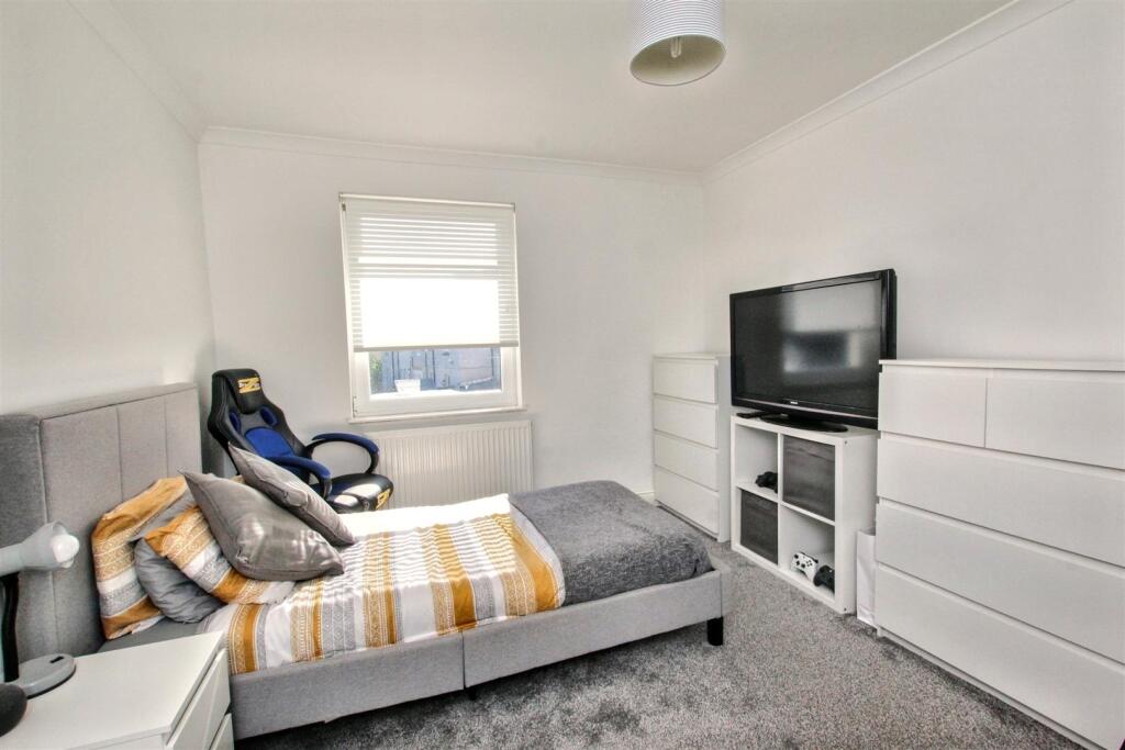 15 - Bedroom Two.jpg