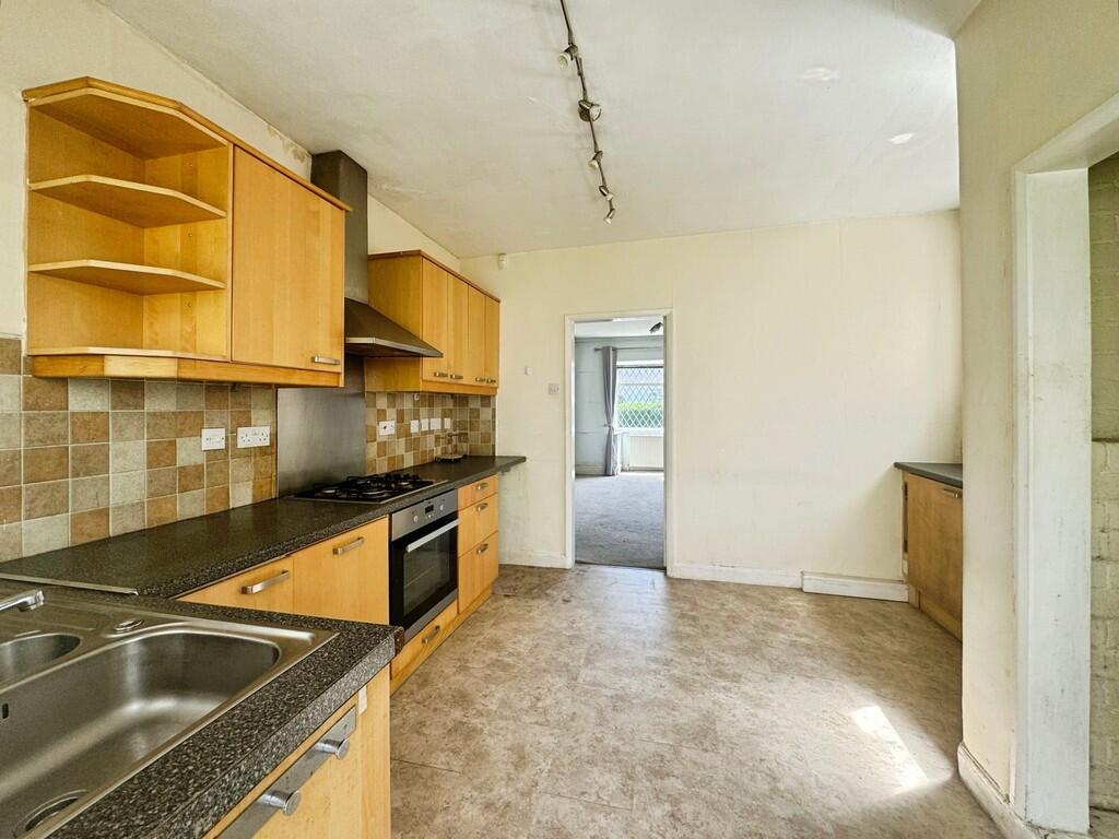 19e17e33-Image 20...