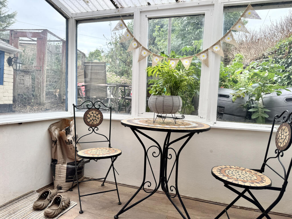 Garden Room/Rear Porch