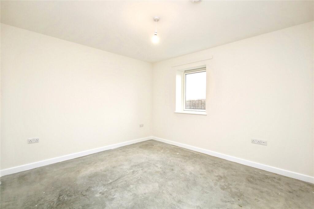 Bedroom 2 (1)