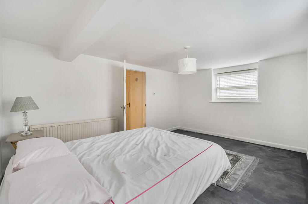 1386999-11-6931a7...