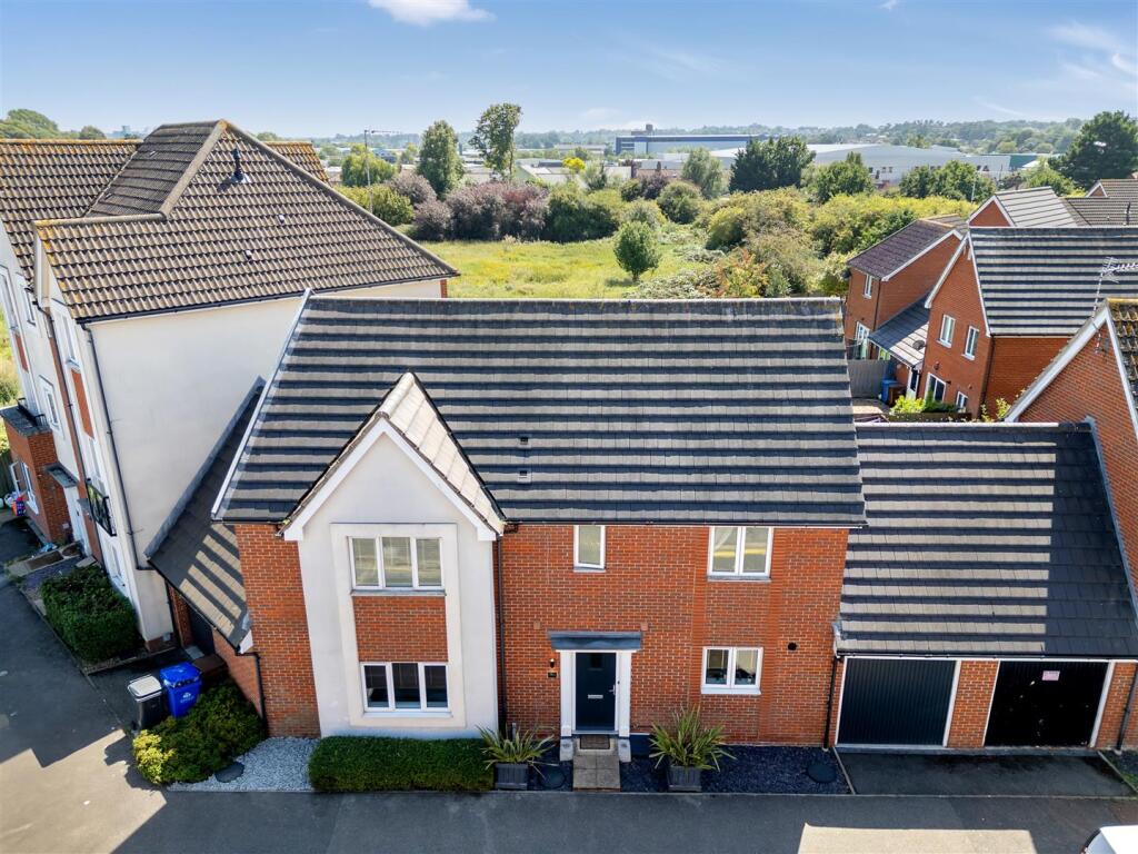 116 Jovian Way-21.jpg