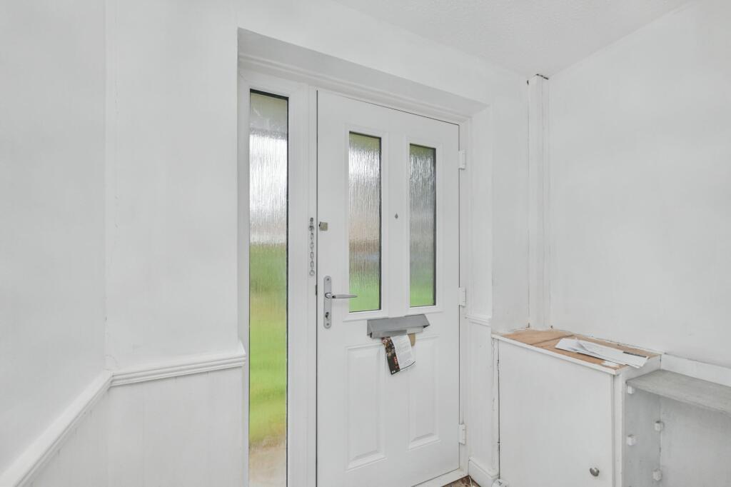 24 Milton Dene, Hemel Hempstead, HP2 7PE