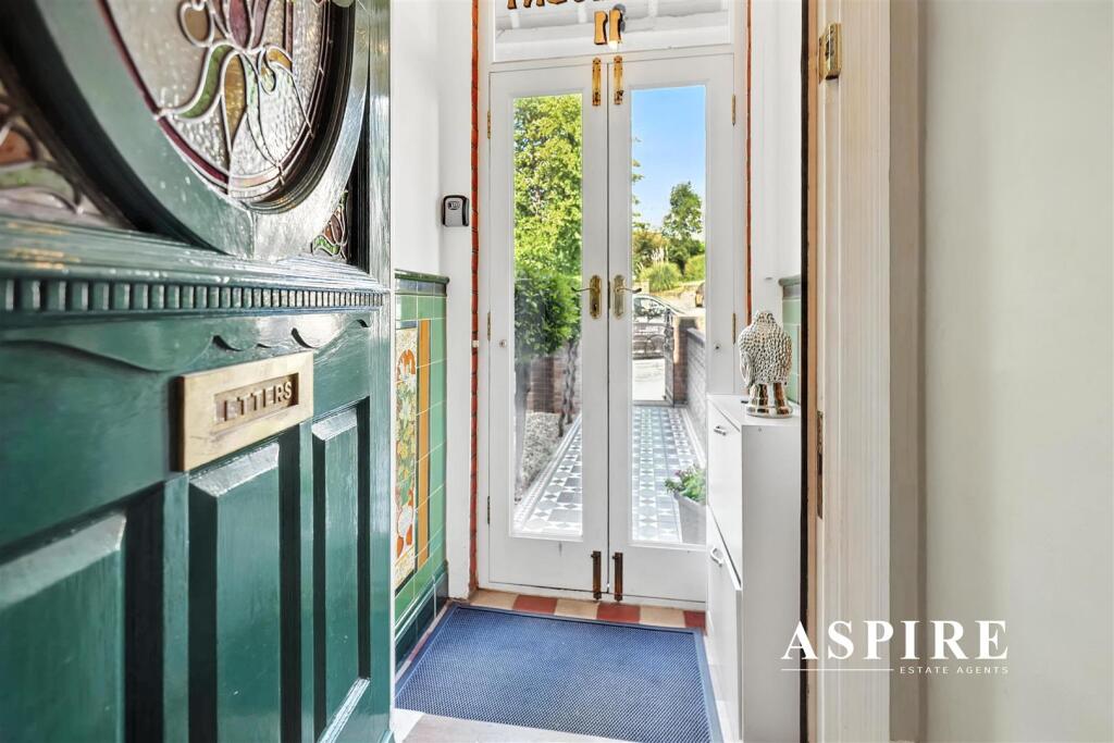 Aspire Estate Agents30.jpg