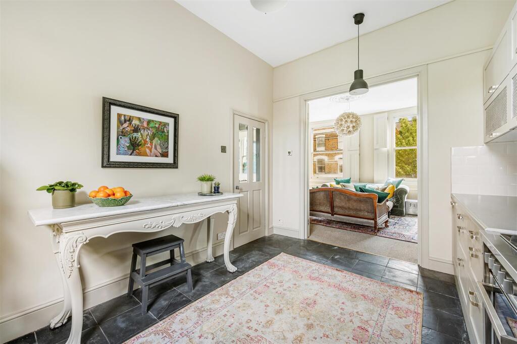 FFF 33 Essex Road-5.jpg