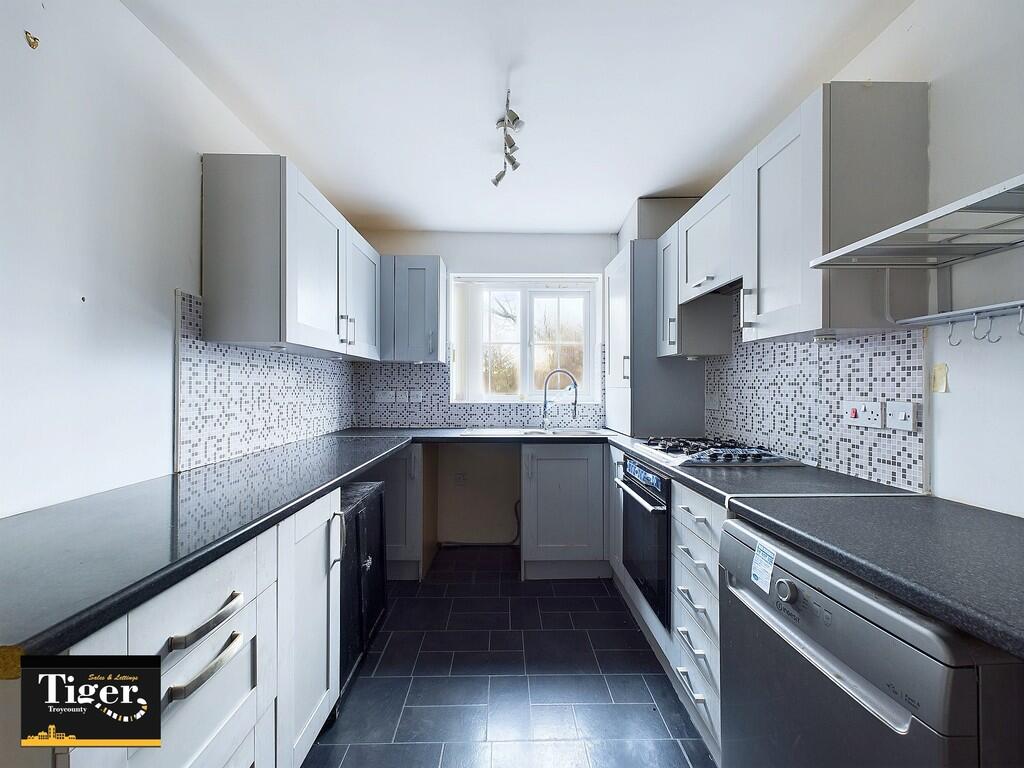 CAM03440G0-PR0234...