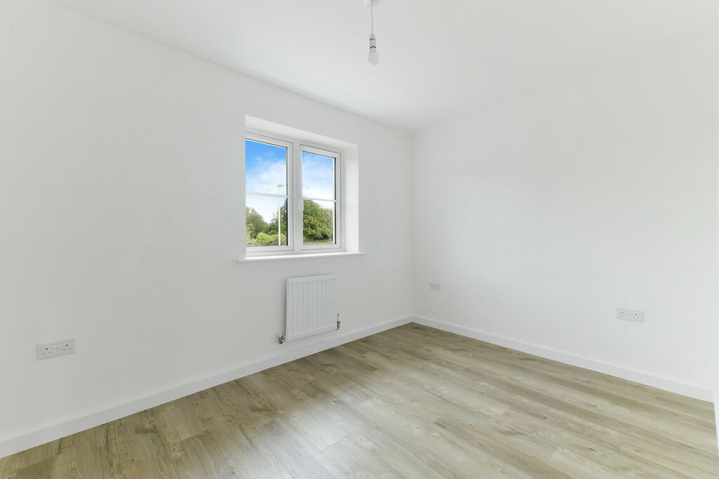 ANNING CLOSE, 5 (...