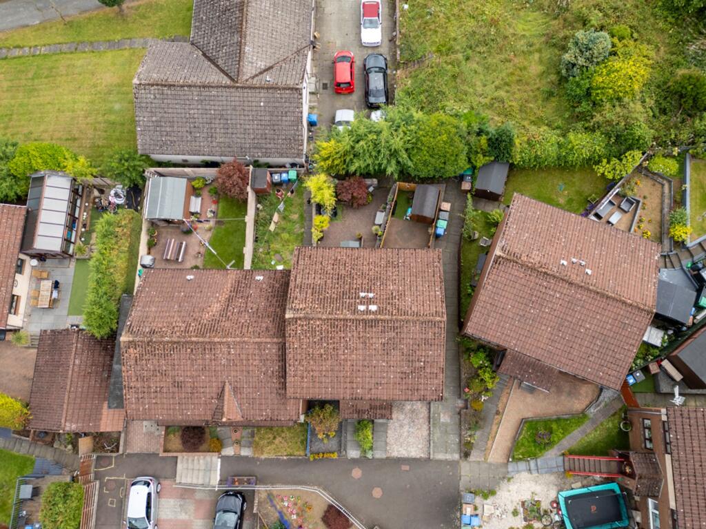 Gorden top view