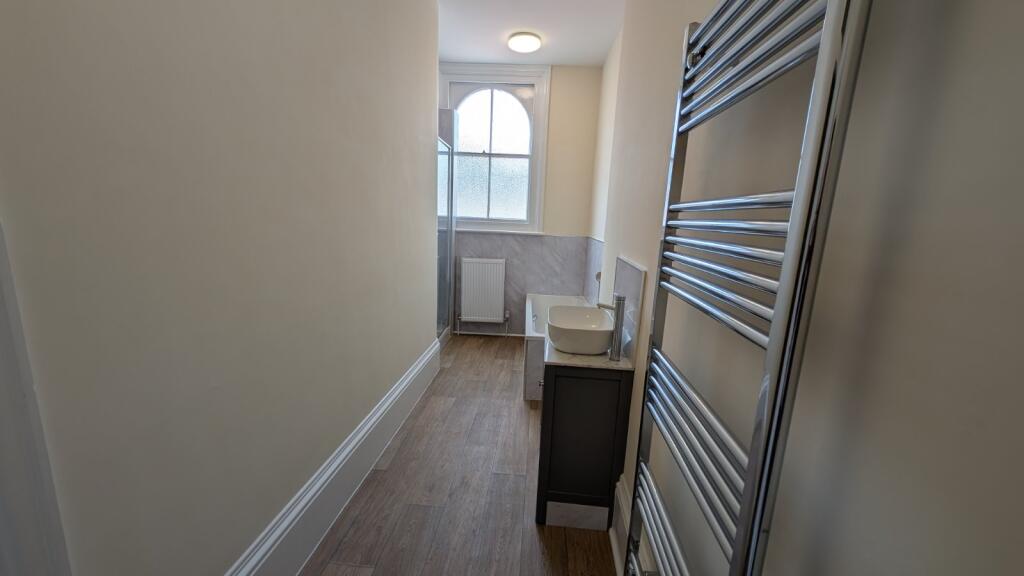 Picture 13