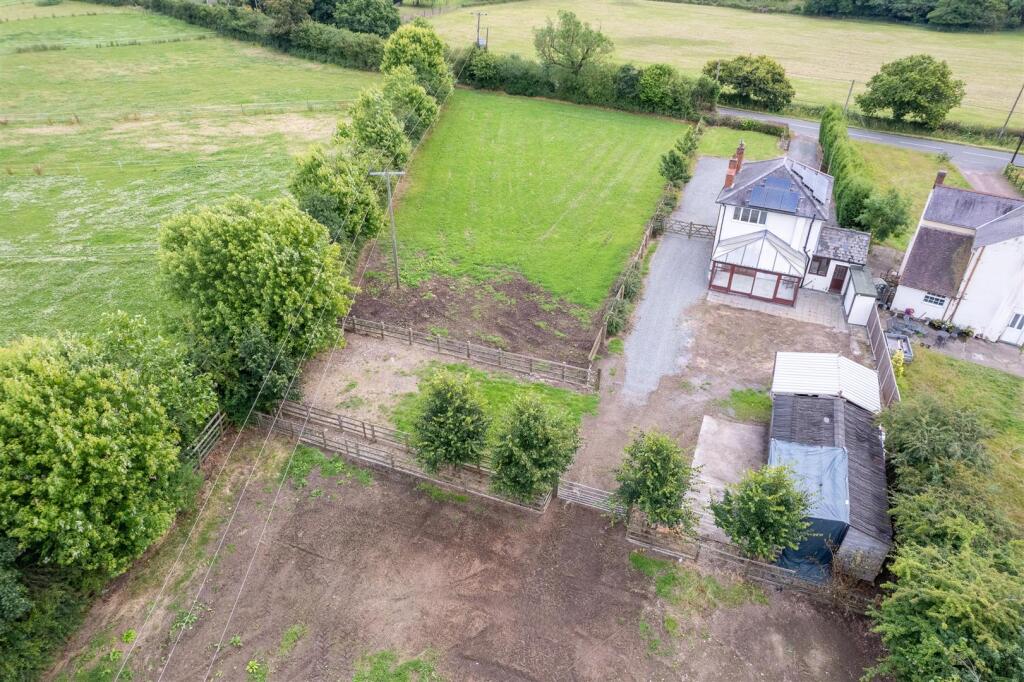 Merrylees Road, Thornton