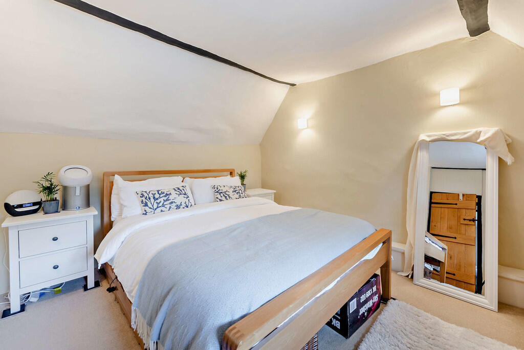 8649829-interior1...