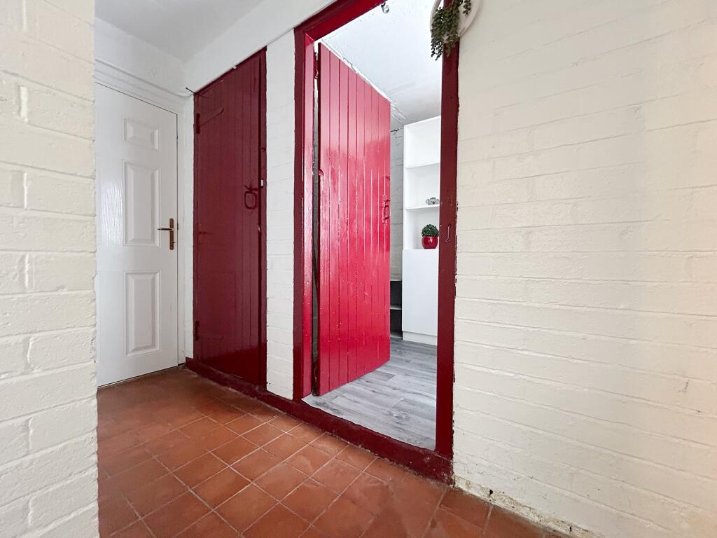 Utility room/outhouse