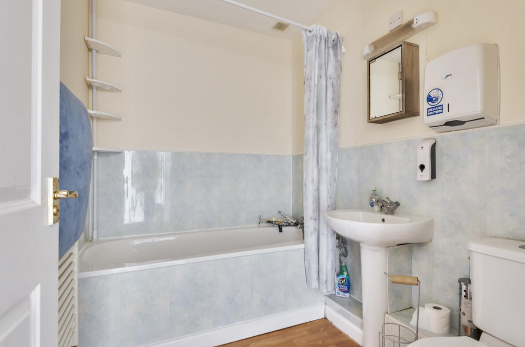 Annexe Bathroom