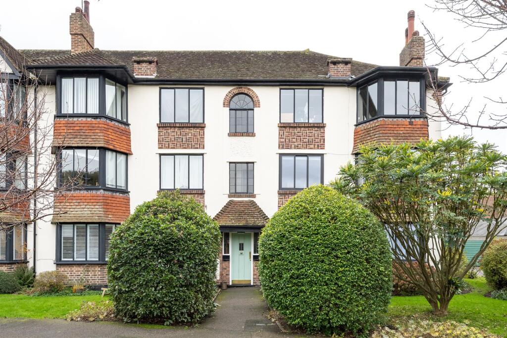 Forest Court, London