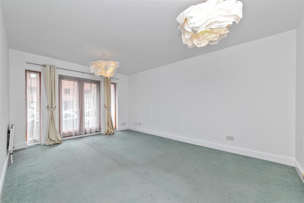 9AshtreeCourt-15.jpg