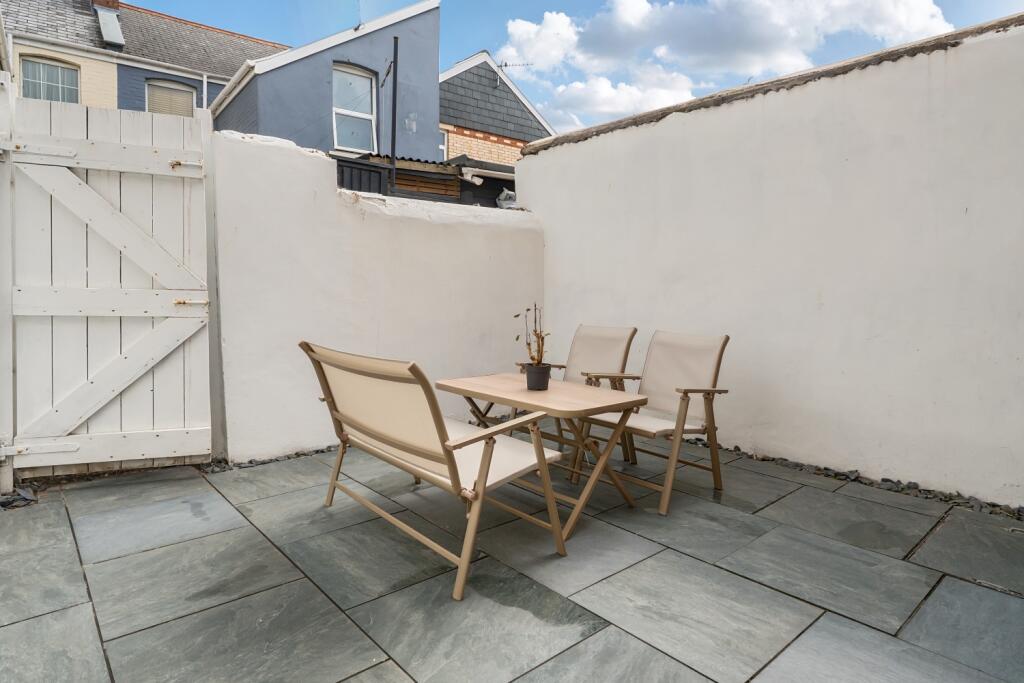 1324436-12-687518d228901