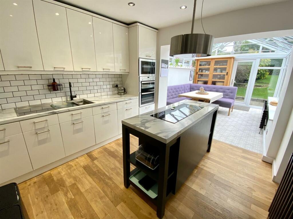 priory way 78 kitchen 2.jpg