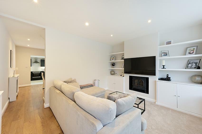 OATLANDS ROAD 14 (16 FROM 27)-20.jpg