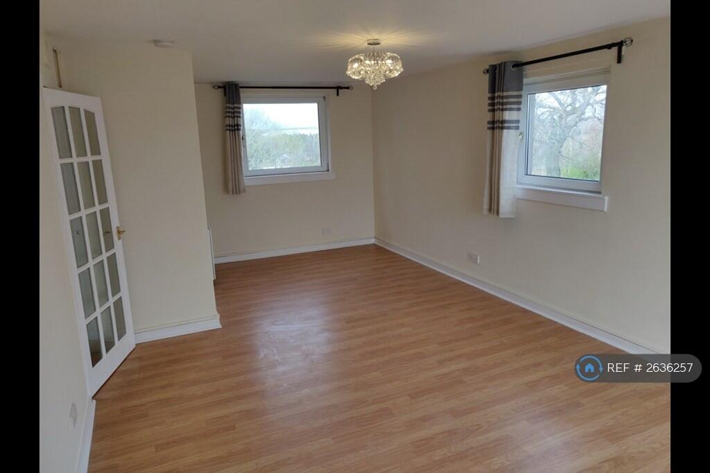 Living &amp; Dining Room