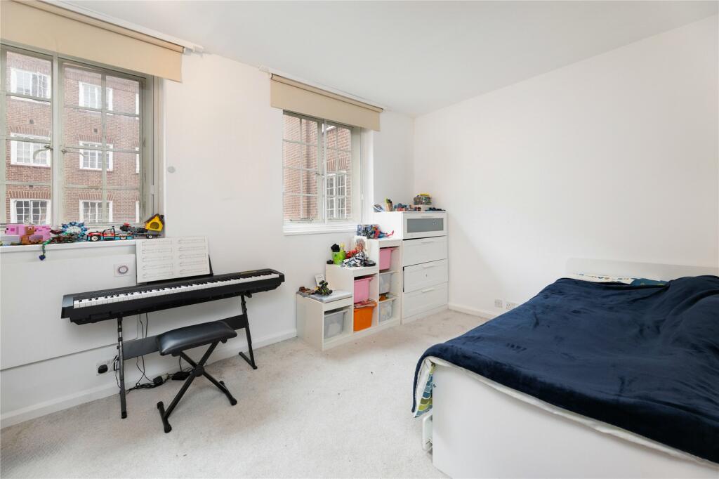 2nd Bedroom