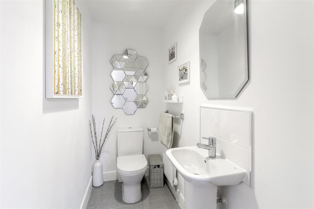 1 Farthington Drive, Nuneaton