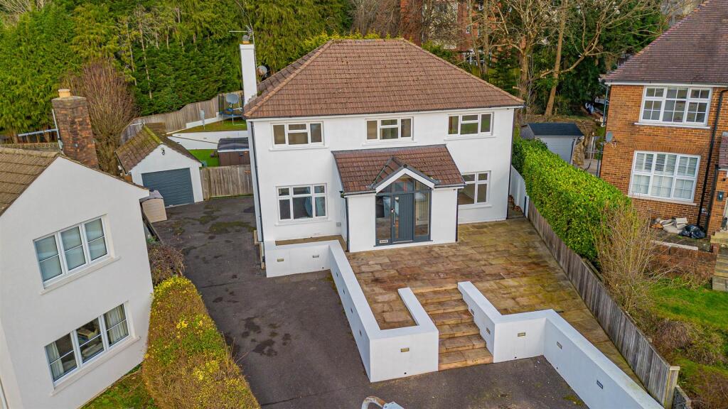 Bronwydd Close Drone-9.jpg