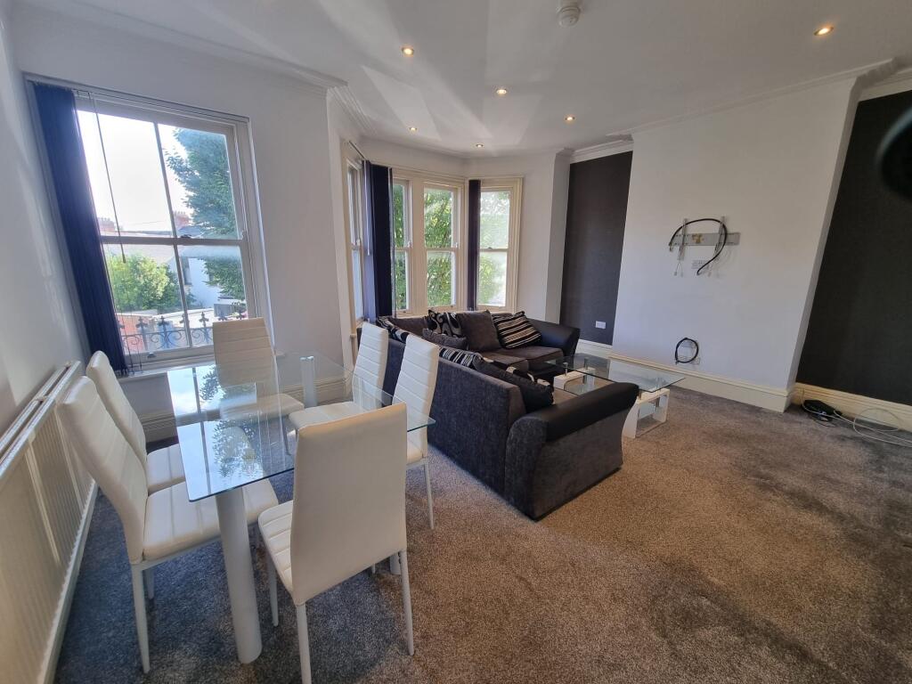 06fe2f3a-743d-4bf3-8