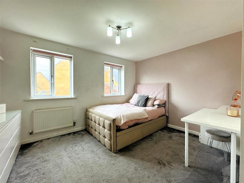 Bedroom2.jpg
