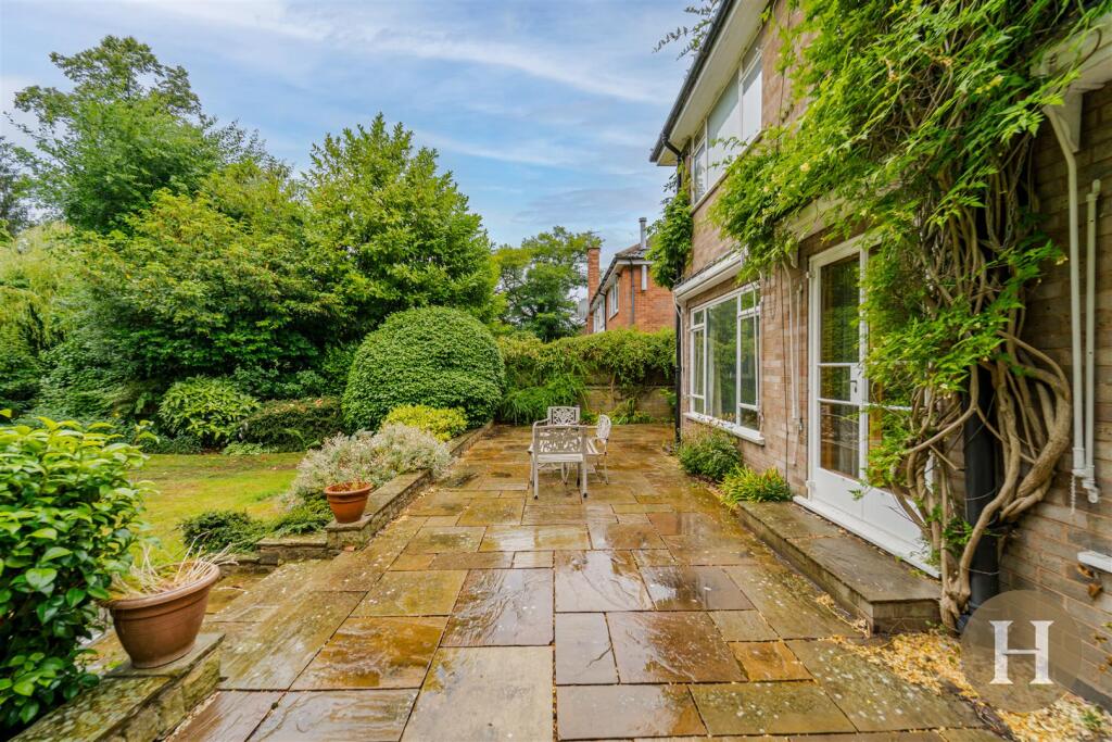 Hadleigh Estate Agents-43.jpg