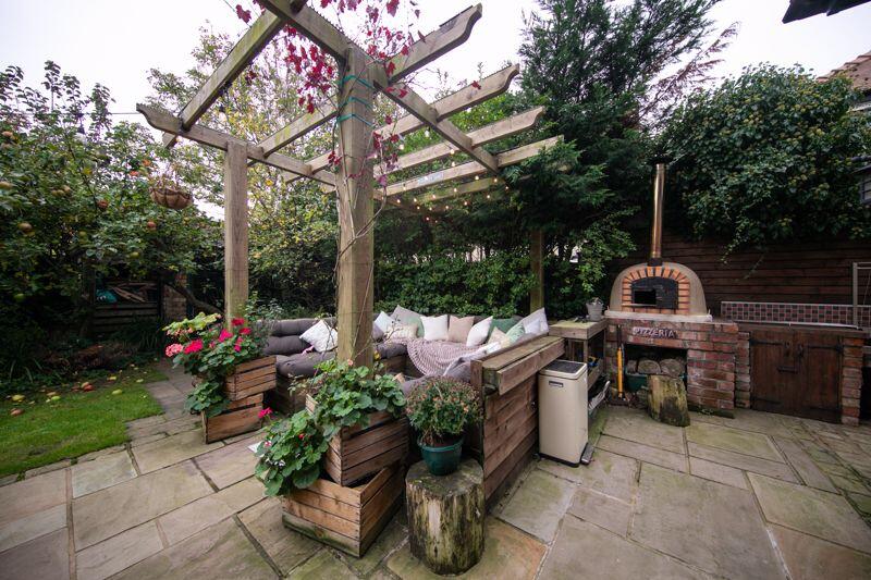 Pergola and outdoor kitchen