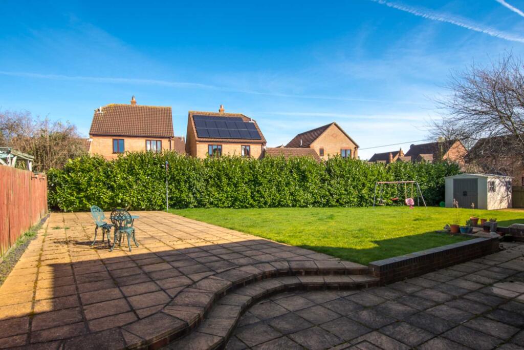 Gregories Drive, Milton Keynes