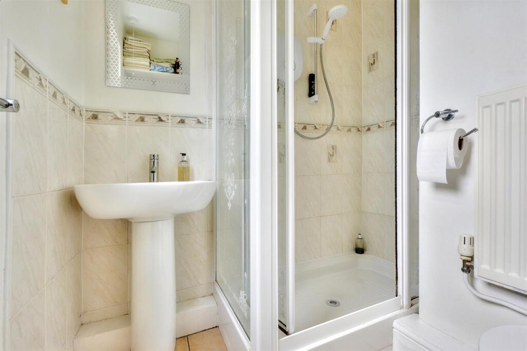 Shower Room (1).jpeg