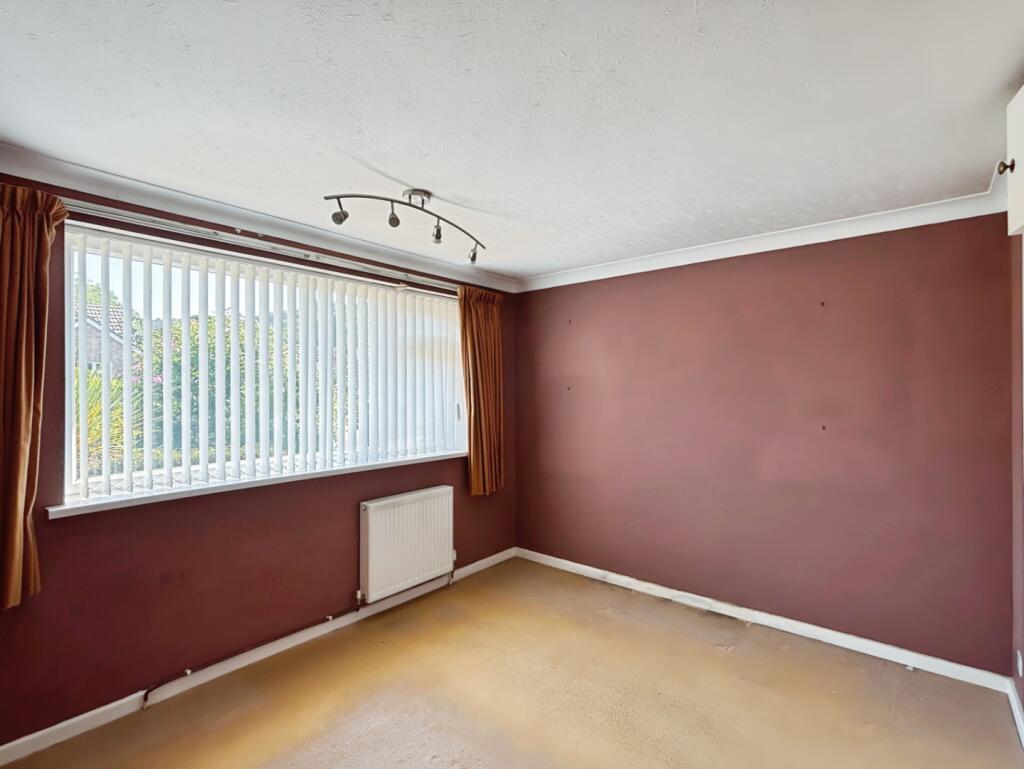 pbox-bedroom-321847.JPG