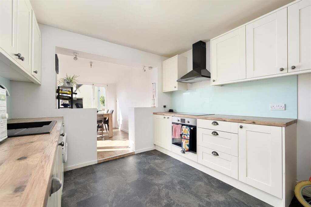 12-heathfield-drive (19).JPG