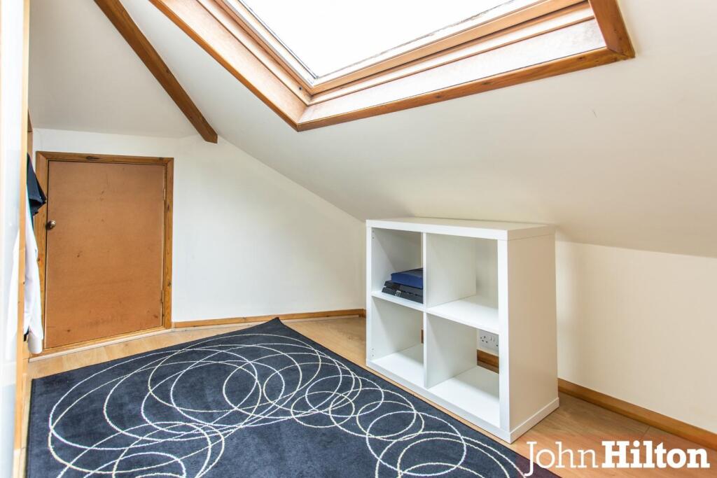 Burnham Close24.jpg