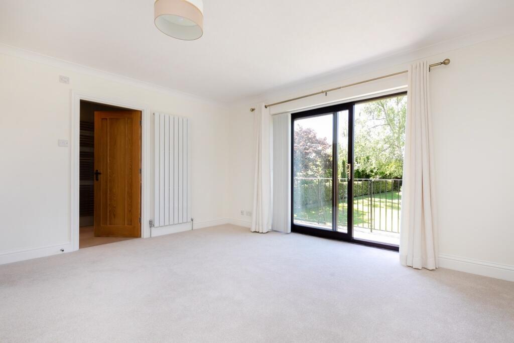 Thumbnail_Staplecross24