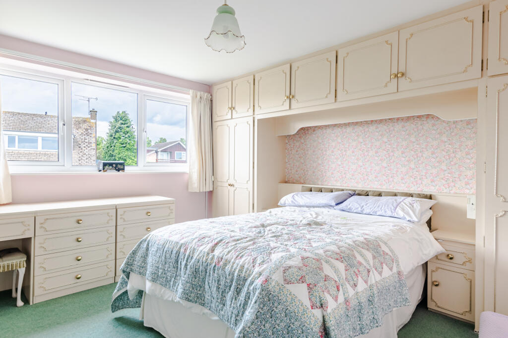 bedroom2a